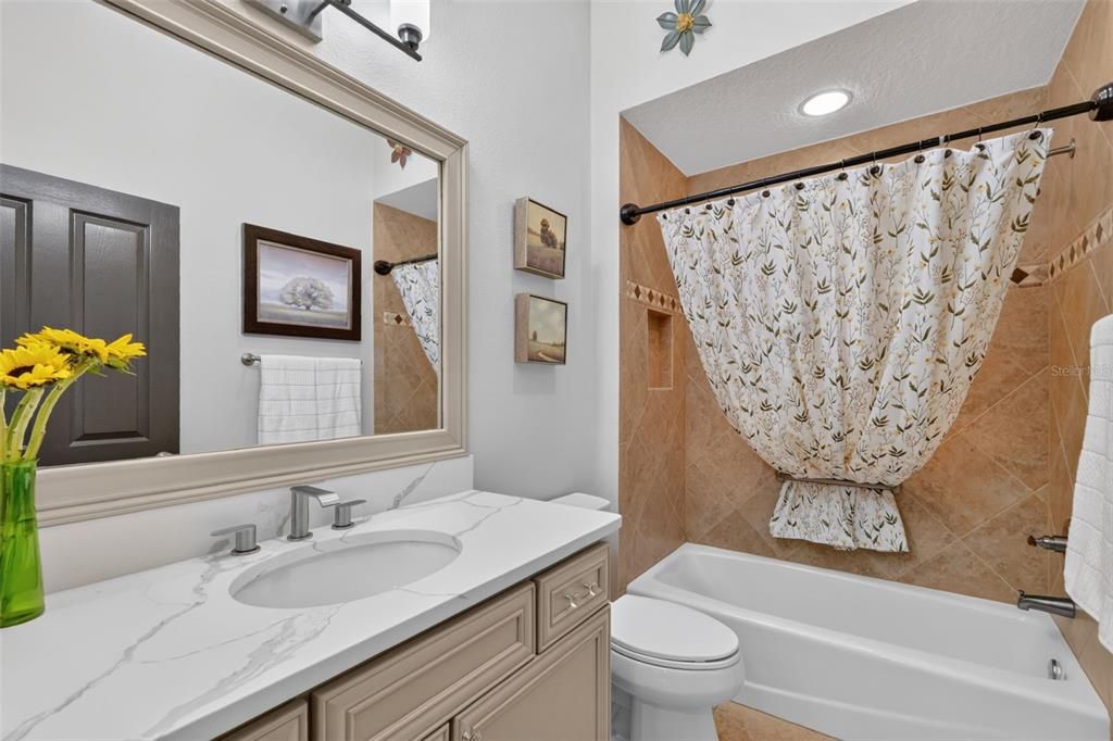 For Sale: $625,000 (3 beds, 2 baths, 2512 Square Feet)