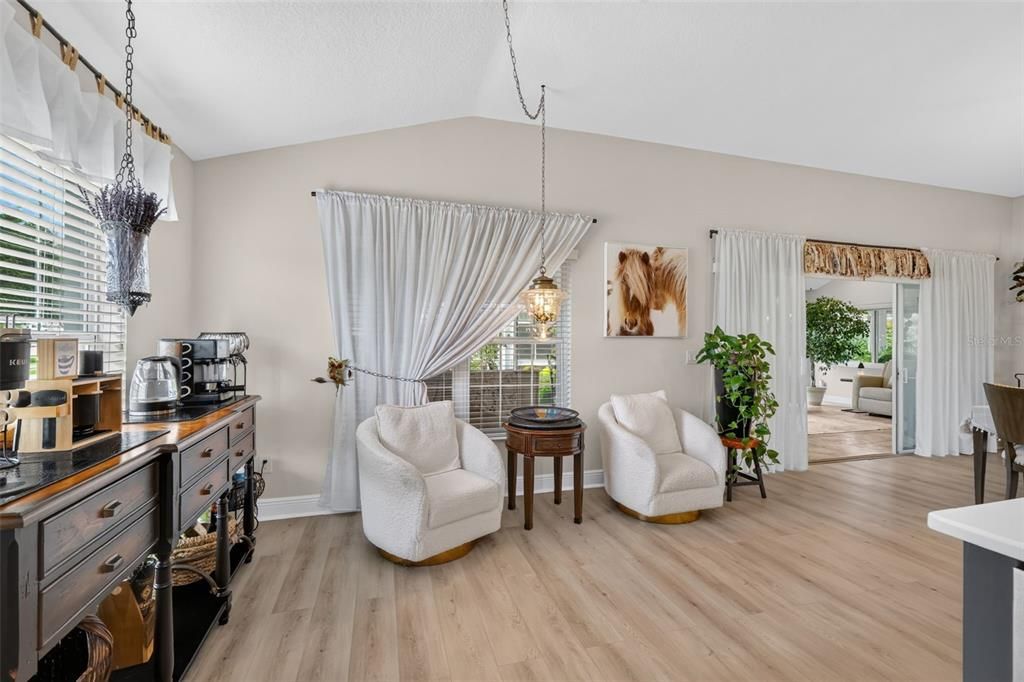 For Sale: $625,000 (3 beds, 2 baths, 2512 Square Feet)