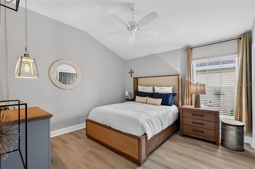 For Sale: $625,000 (3 beds, 2 baths, 2512 Square Feet)