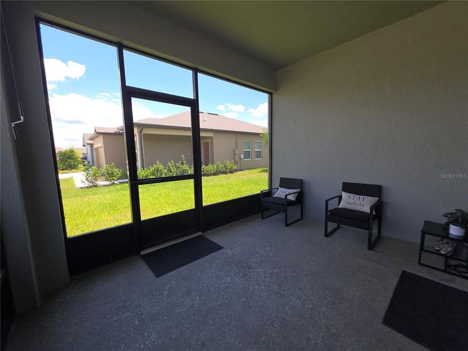 En Renta: $2,595 (4 camas, 2 baños, 1932 Pies cuadrados)