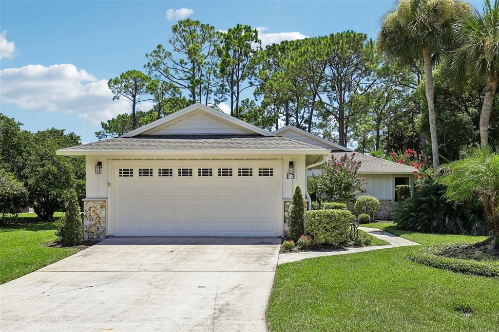 For Sale: $350,000 (2 beds, 2 baths, 2087 Square Feet)