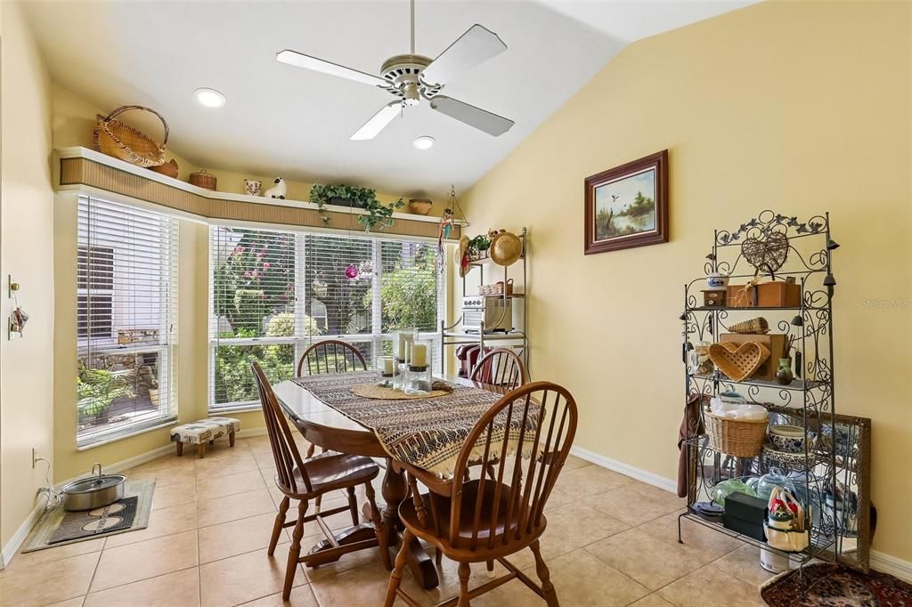 For Sale: $350,000 (2 beds, 2 baths, 2087 Square Feet)