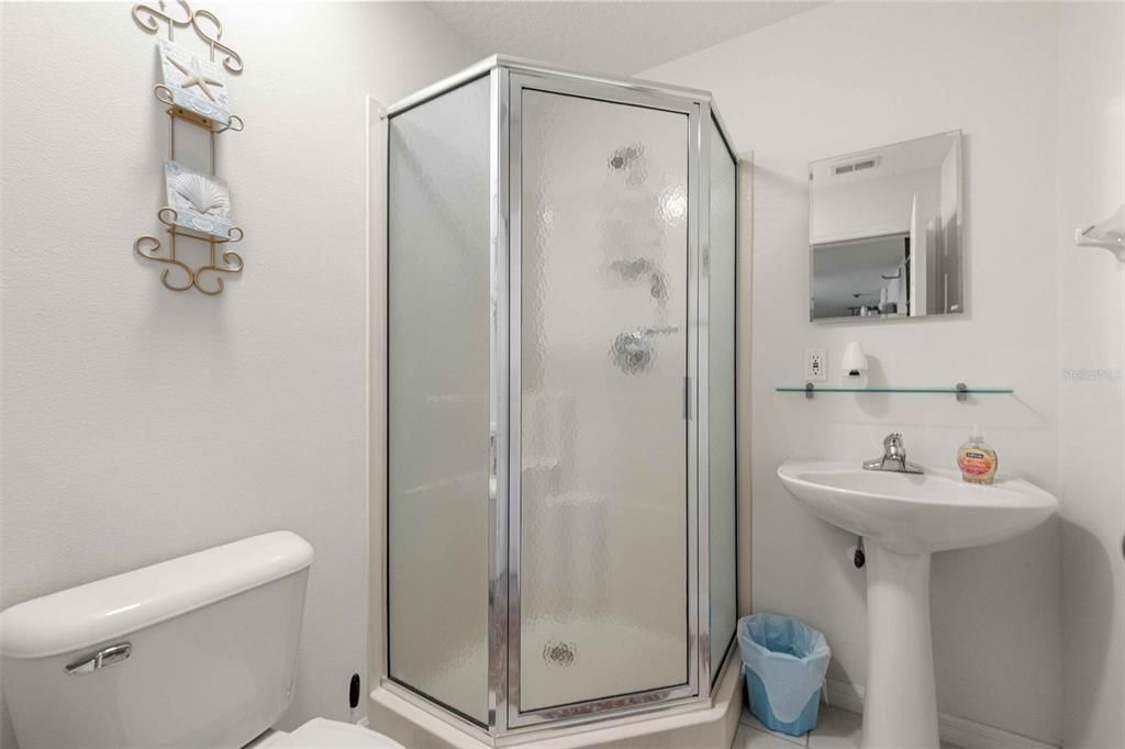 En Venta: $254,900 (2 camas, 3 baños, 1778 Pies cuadrados)