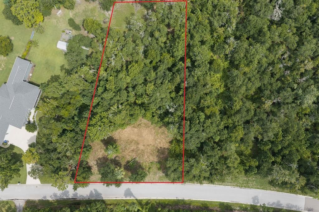 На продажу: $100,000 (0.94 acres)