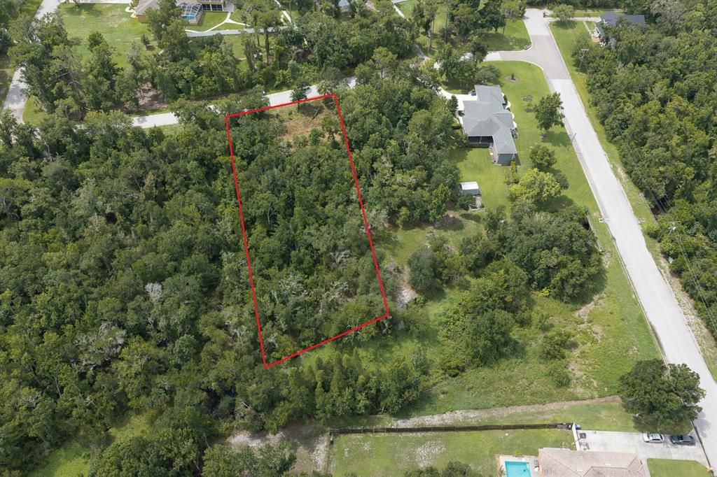 На продажу: $100,000 (0.94 acres)