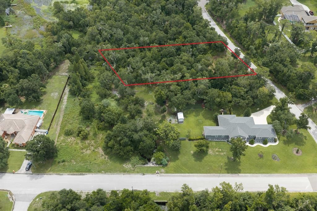 На продажу: $100,000 (0.94 acres)