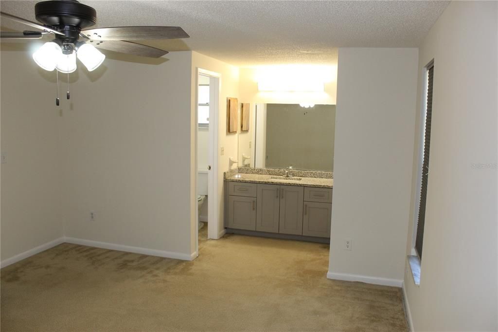En Renta: $2,495 (4 camas, 3 baños, 1710 Pies cuadrados)