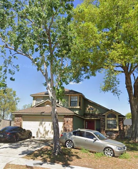 Activo con contrato: $270,000 (3 camas, 2 baños, 1725 Pies cuadrados)