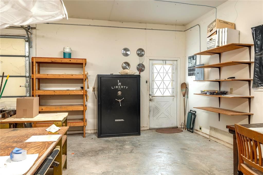 For Sale: $799,000 (4 beds, 4 baths, 5149 Square Feet)