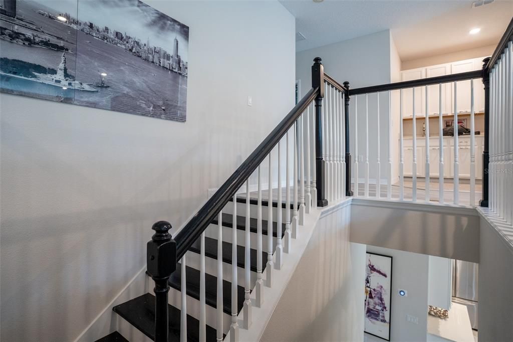 For Rent: $7,500 (6 beds, 4 baths, 4161 Square Feet)