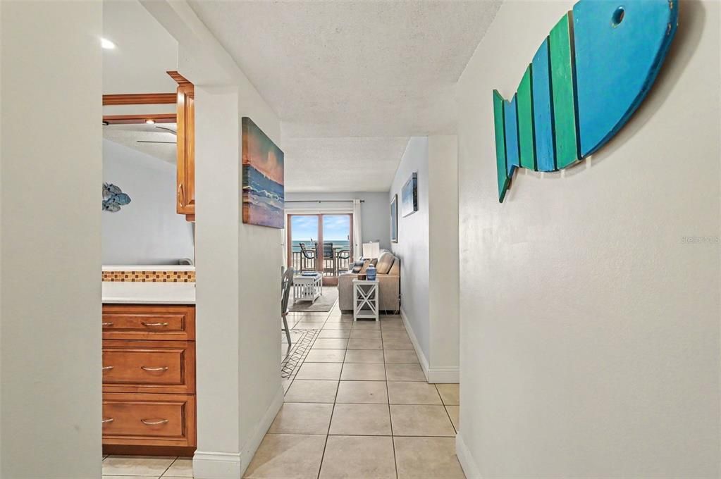 En Venta: $365,000 (1 camas, 1 baños, 758 Pies cuadrados)