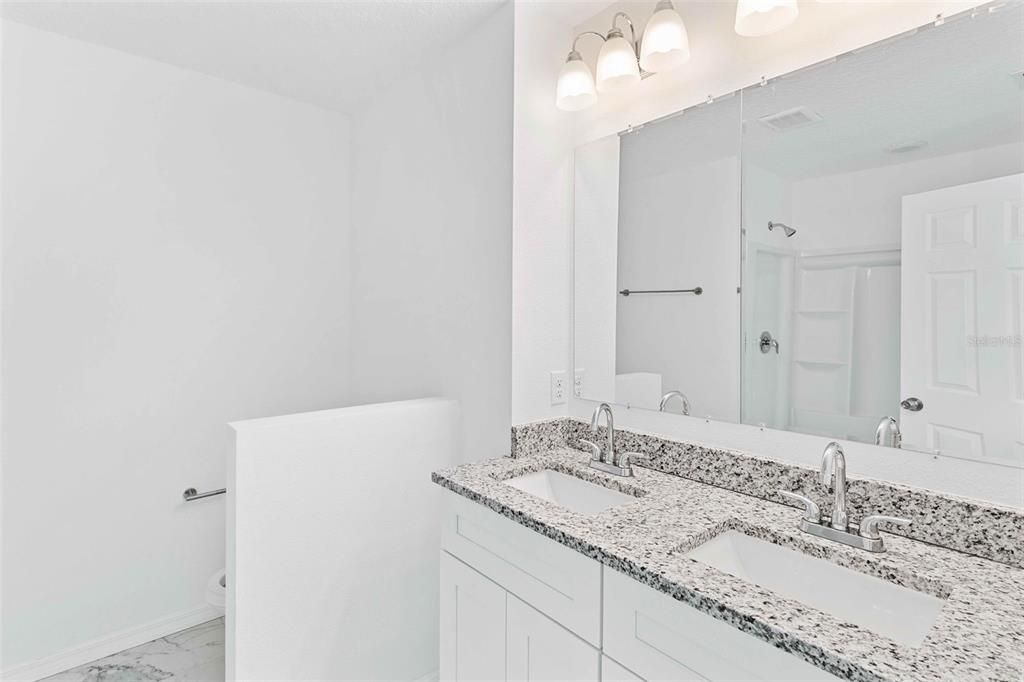 En Venta: $315,995 (3 camas, 2 baños, 1308 Pies cuadrados)