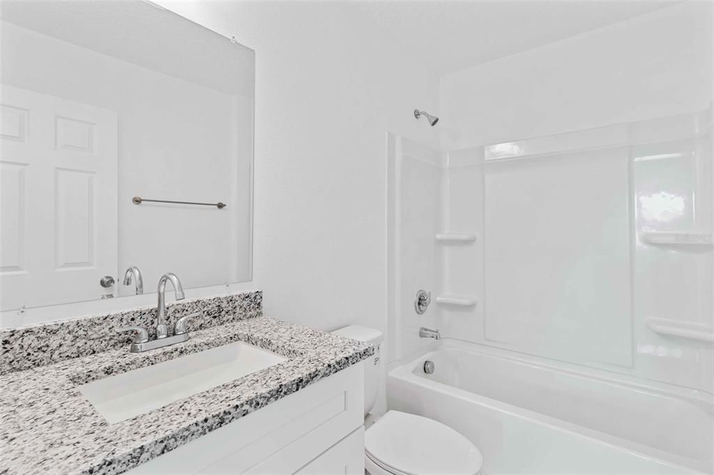 En Venta: $315,995 (3 camas, 2 baños, 1308 Pies cuadrados)