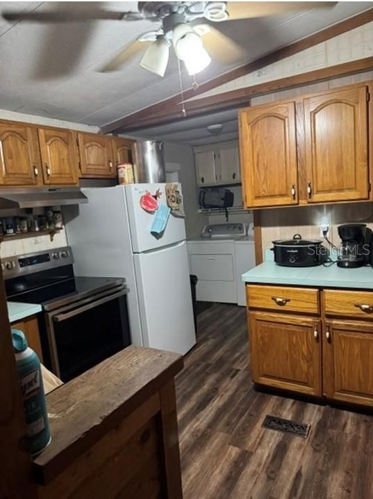 В аренду: $1,500 (3 спален, 2 ванн, 1300 Квадратных фут)
