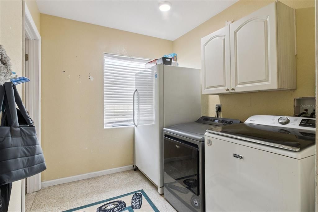 Activo con contrato: $274,990 (2 camas, 1 baños, 952 Pies cuadrados)
