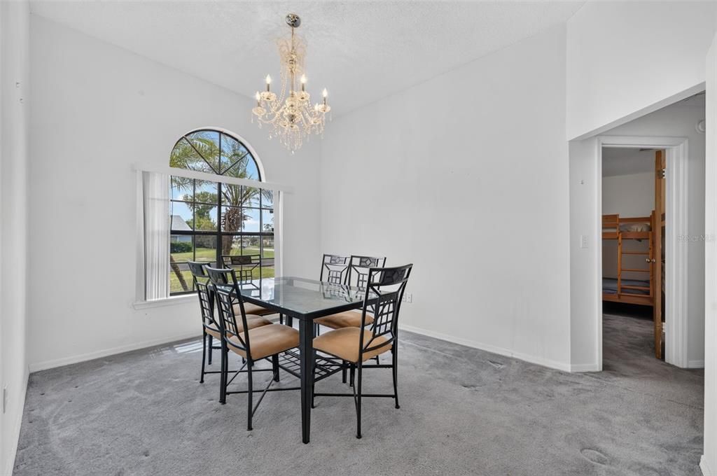 For Sale: $225,000 (3 beds, 2 baths, 1491 Square Feet)