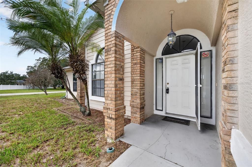 For Sale: $225,000 (3 beds, 2 baths, 1491 Square Feet)