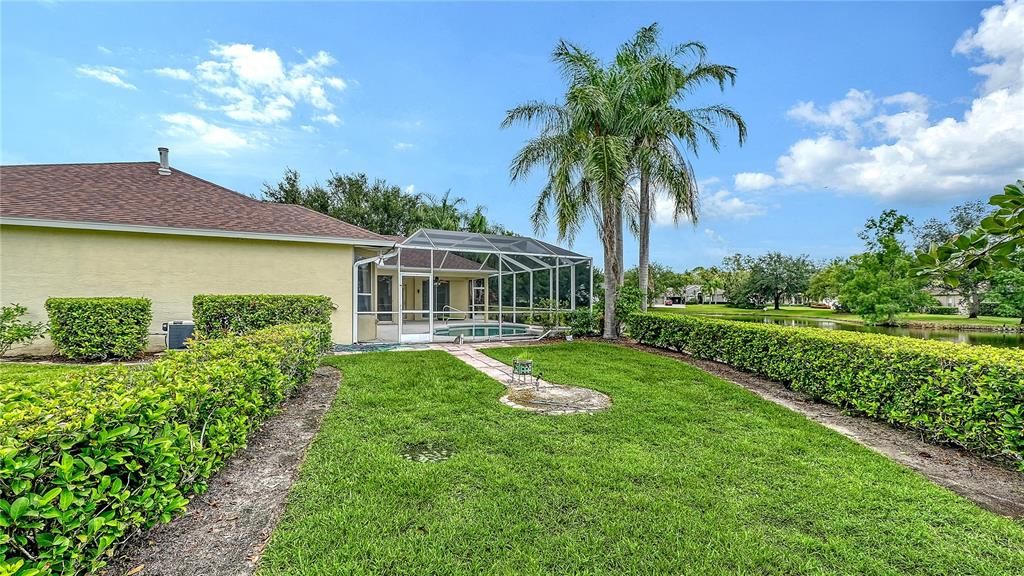 For Sale: $725,000 (4 beds, 3 baths, 2586 Square Feet)