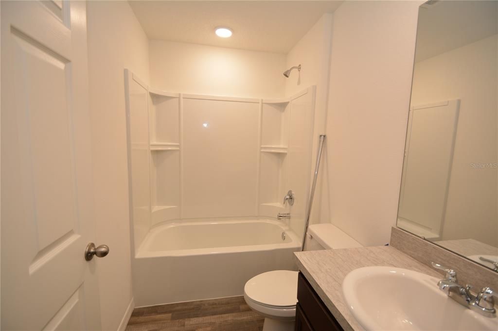 В аренду: $1,900 (3 спален, 2 ванн, 1552 Квадратных фут)