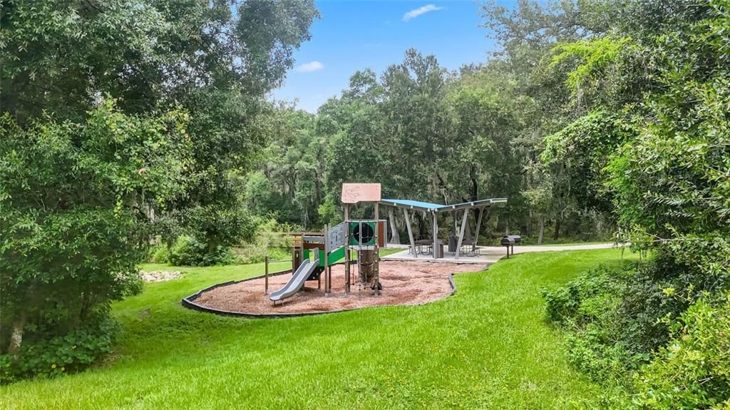 En Venta: $404,900 (3 camas, 2 baños, 1961 Pies cuadrados)