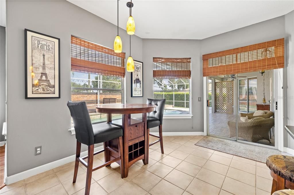 For Sale: $799,900 (4 beds, 3 baths, 2746 Square Feet)