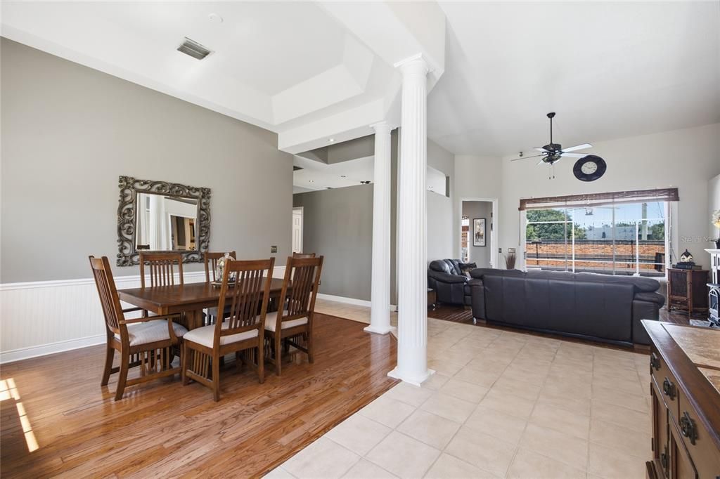 For Sale: $799,900 (4 beds, 3 baths, 2746 Square Feet)