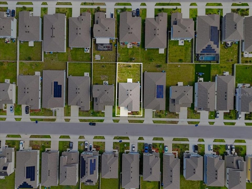 En Venta: $275,500 (3 camas, 2 baños, 1560 Pies cuadrados)