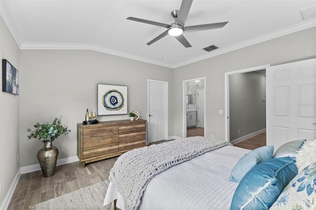 For Sale: $439,950 (3 beds, 2 baths, 1933 Square Feet)