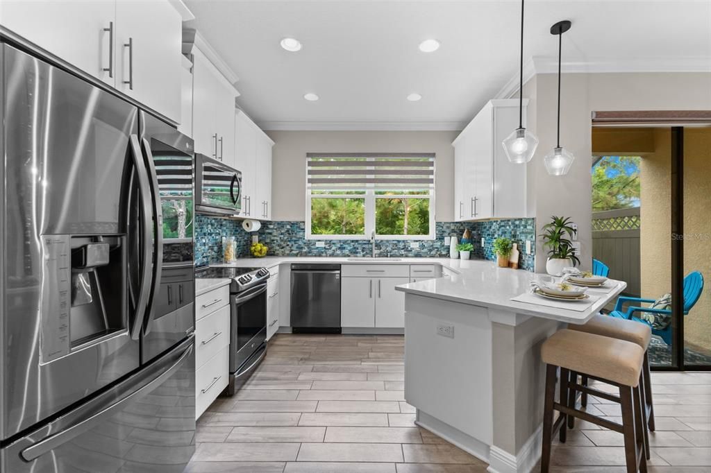 For Sale: $439,950 (3 beds, 2 baths, 1933 Square Feet)