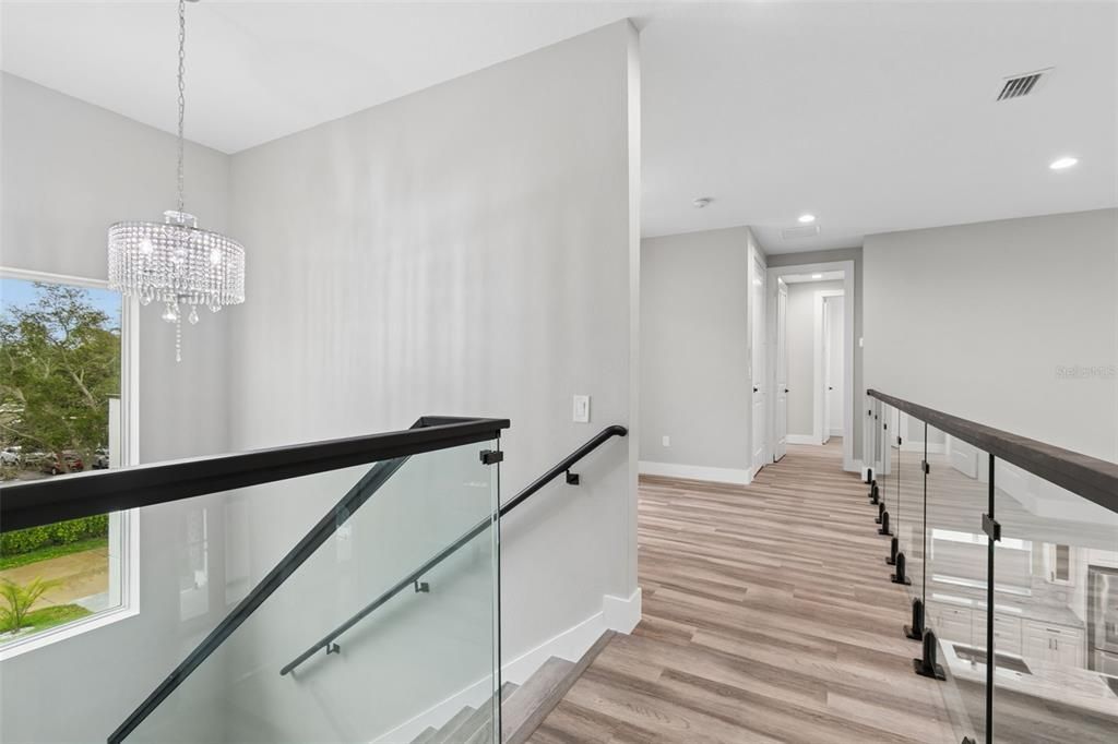 На продажу: $1,999,000 (5 спален, 5 ванн, 4066 Квадратных фут)