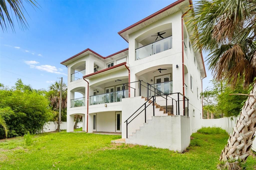 На продажу: $1,999,000 (5 спален, 5 ванн, 4066 Квадратных фут)