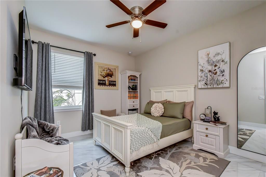 For Sale: $775,000 (4 beds, 2 baths, 1991 Square Feet)