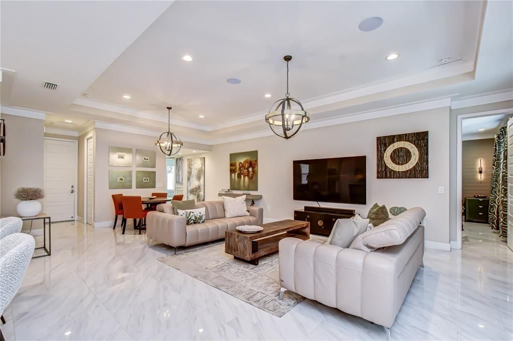 For Sale: $775,000 (4 beds, 2 baths, 1991 Square Feet)