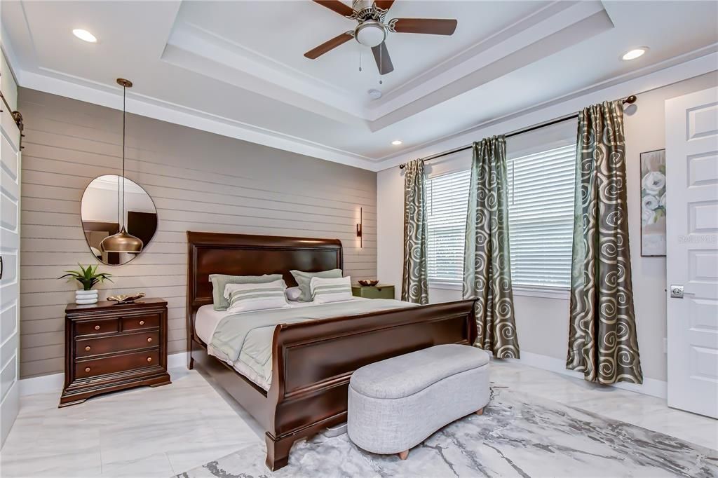 For Sale: $775,000 (4 beds, 2 baths, 1991 Square Feet)