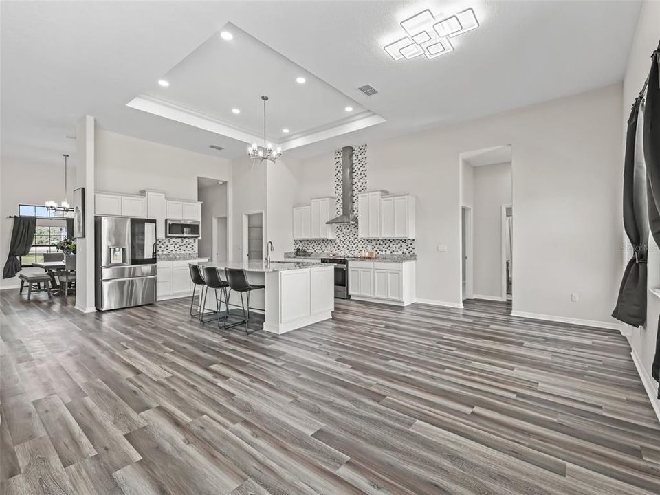 На продажу: $1,995,000 (4 спален, 3 ванн, 3240 Квадратных фут)