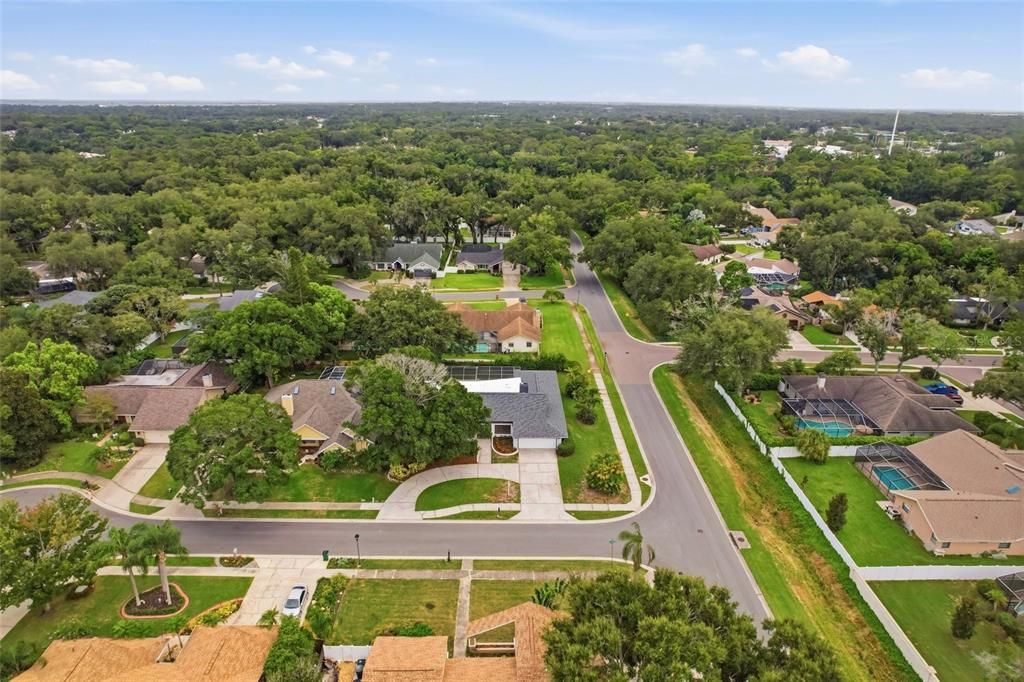 На продажу: $889,000 (4 спален, 2 ванн, 2819 Квадратных фут)