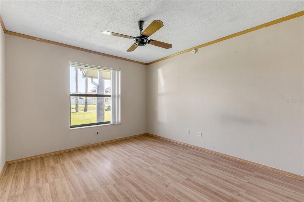 En Venta: $400,000 (3 camas, 2 baños, 1695 Pies cuadrados)
