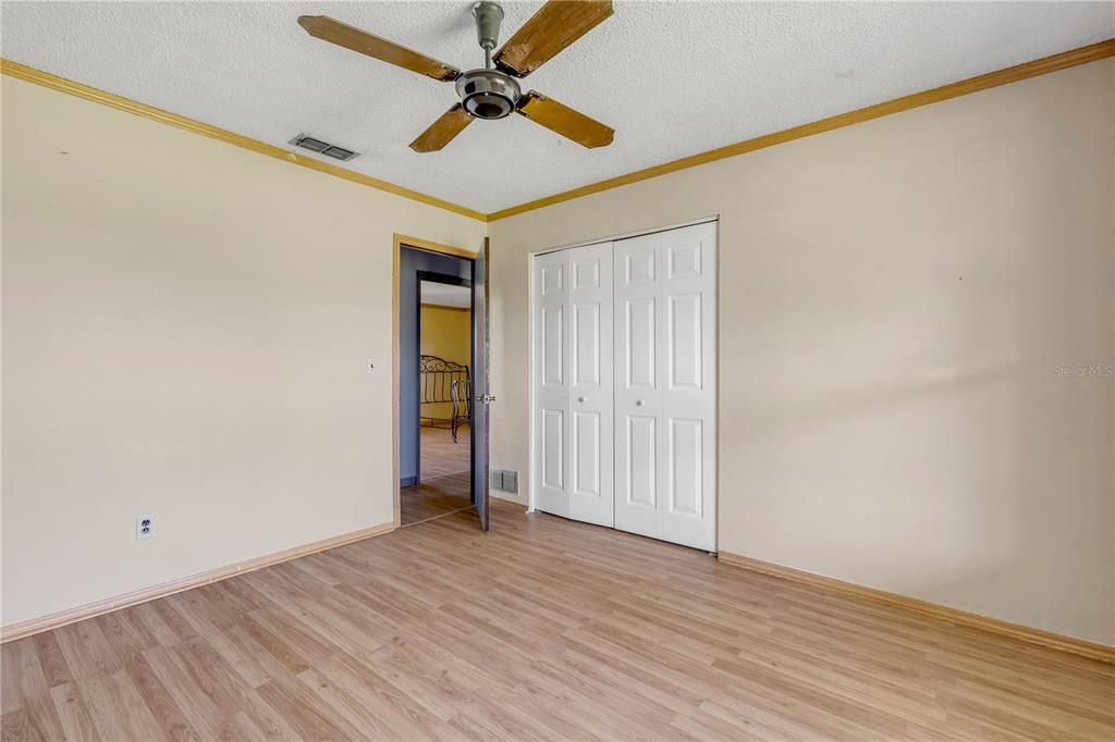 En Venta: $400,000 (3 camas, 2 baños, 1695 Pies cuadrados)