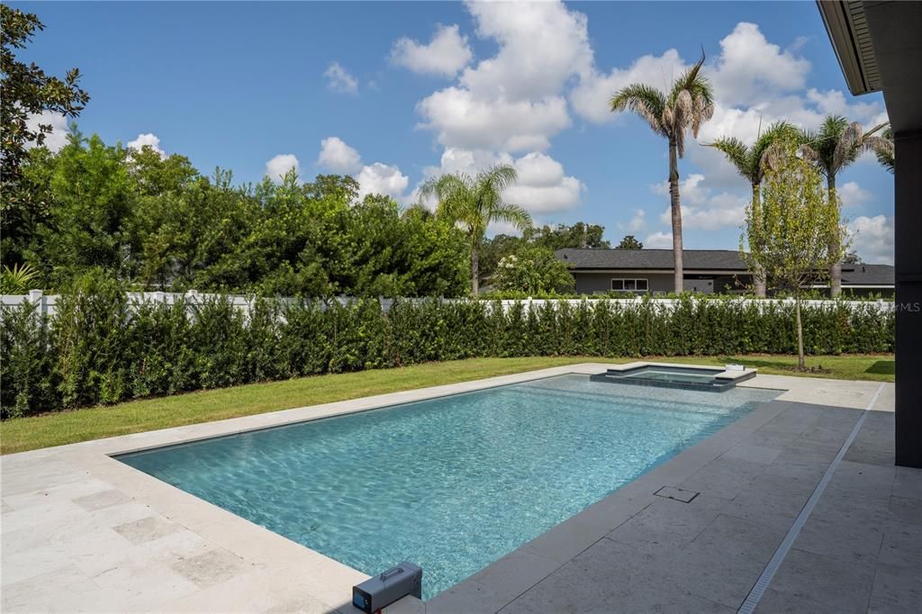 En Venta: $3,999,000 (5 camas, 5 baños, 4891 Pies cuadrados)