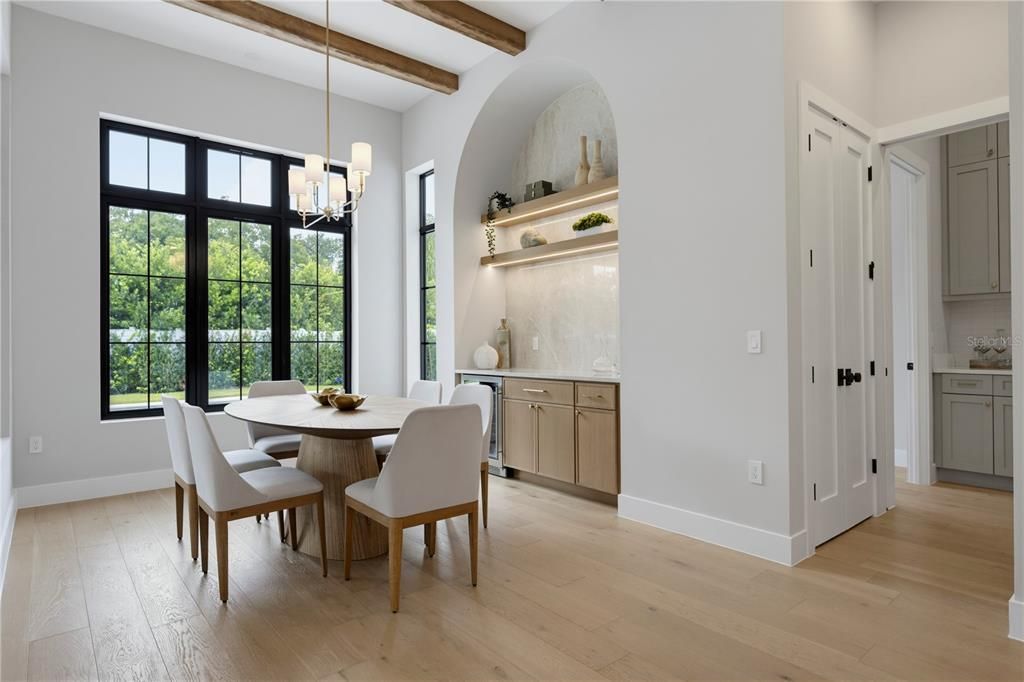 En Venta: $3,999,000 (5 camas, 5 baños, 4891 Pies cuadrados)