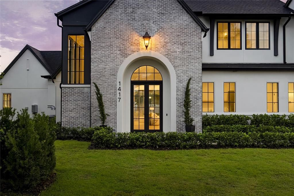 En Venta: $3,999,000 (5 camas, 5 baños, 4891 Pies cuadrados)