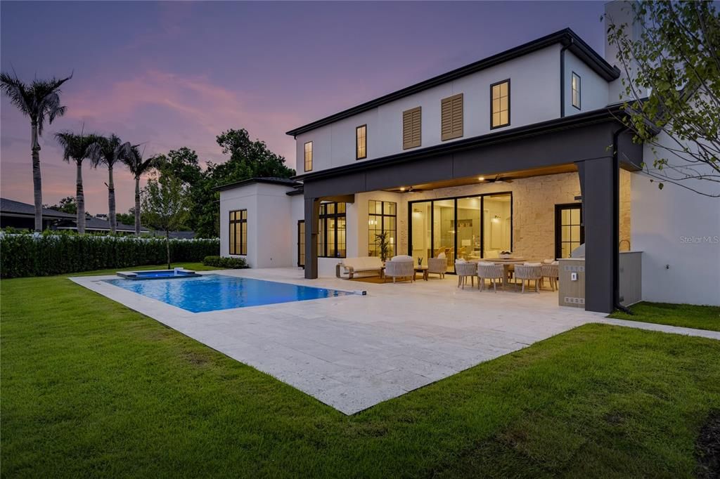 En Venta: $3,999,000 (5 camas, 5 baños, 4891 Pies cuadrados)