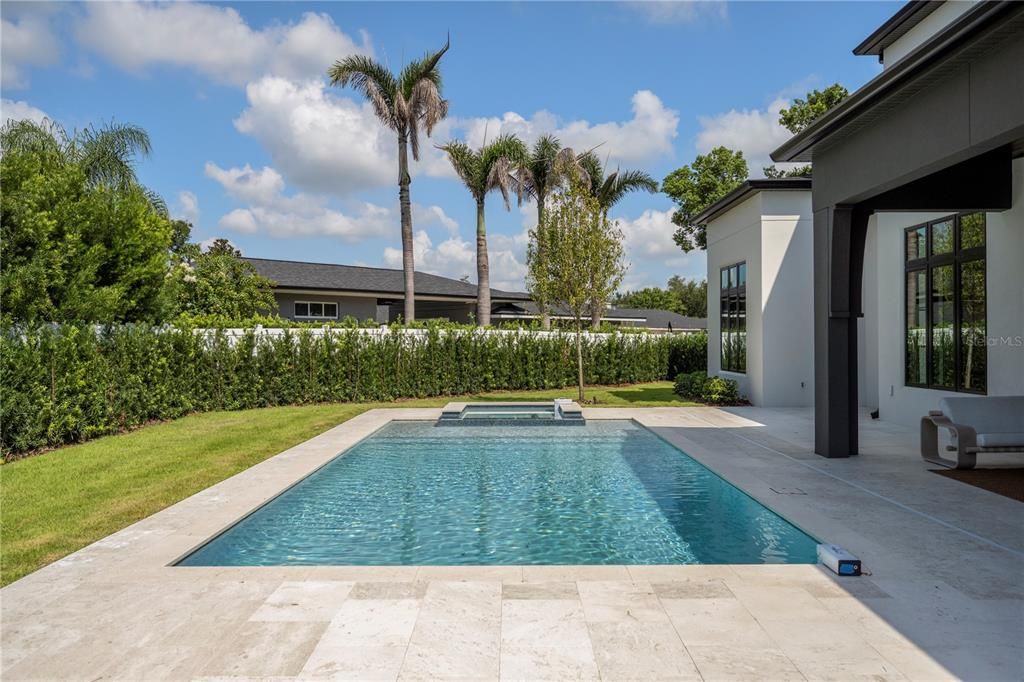 En Venta: $3,999,000 (5 camas, 5 baños, 4891 Pies cuadrados)