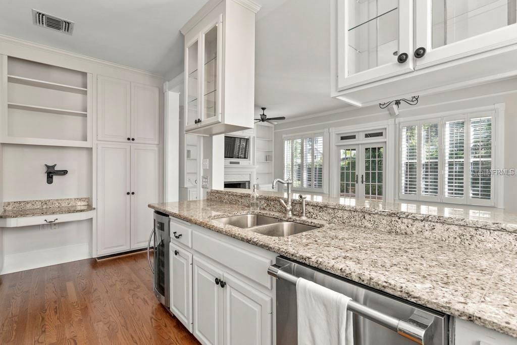 For Rent: $7,000 (4 beds, 3 baths, 3304 Square Feet)
