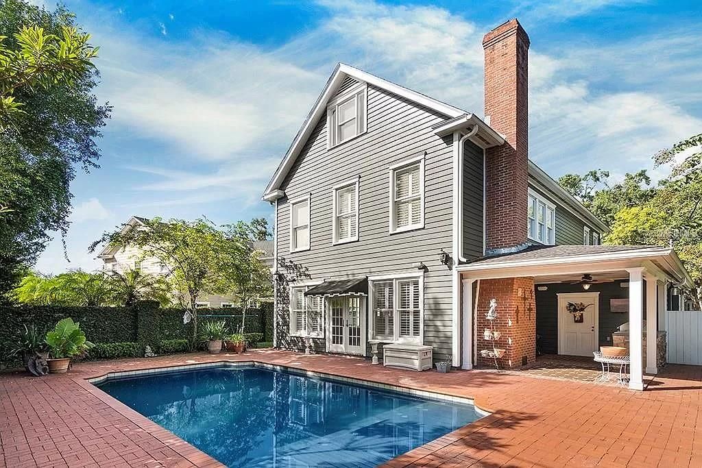 For Rent: $7,000 (4 beds, 3 baths, 3304 Square Feet)