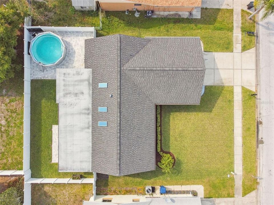 На продажу: $359,999 (2 спален, 2 ванн, 1426 Квадратных фут)