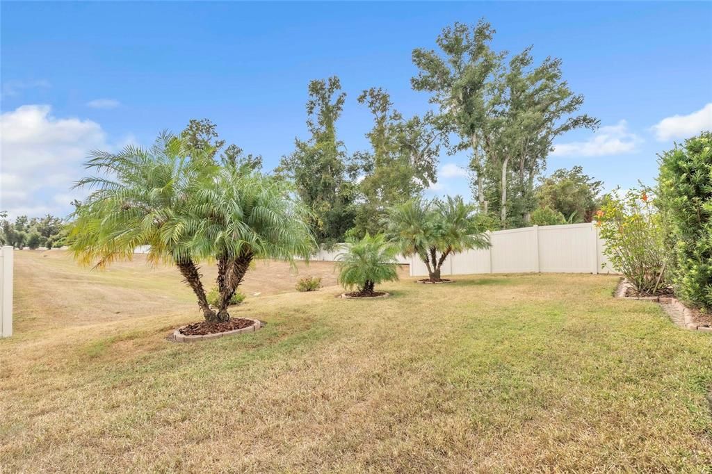 En Venta: $415,000 (4 camas, 2 baños, 1834 Pies cuadrados)