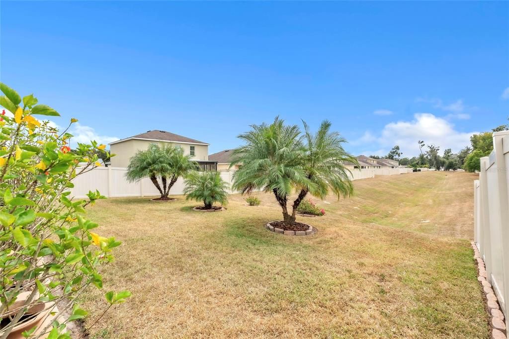 En Venta: $415,000 (4 camas, 2 baños, 1834 Pies cuadrados)