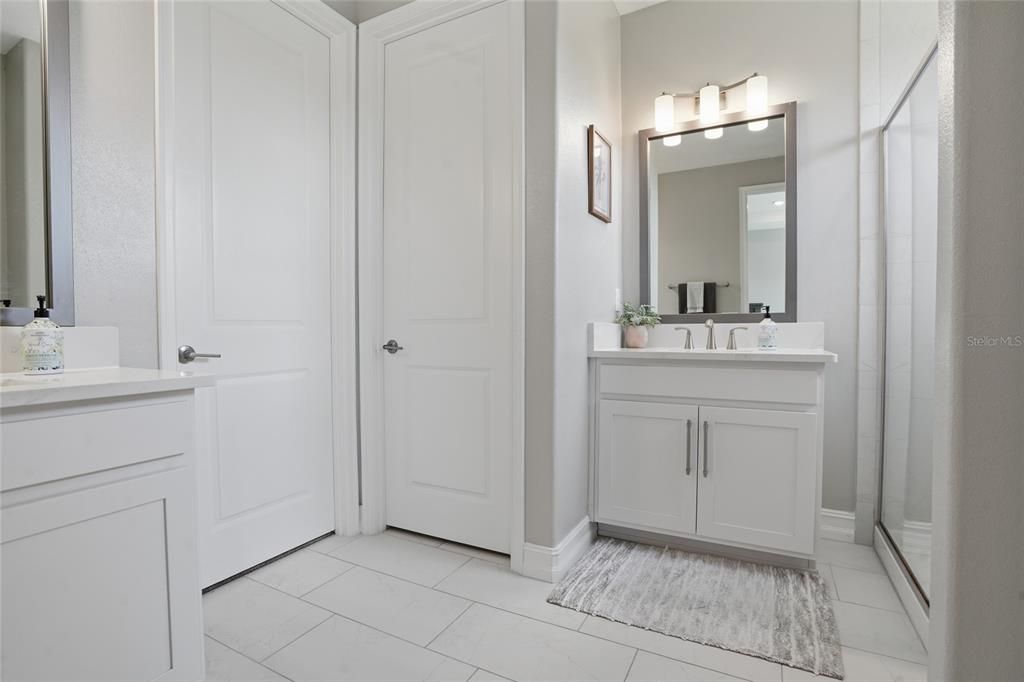 For Sale: $365,000 (3 beds, 2 baths, 1827 Square Feet)