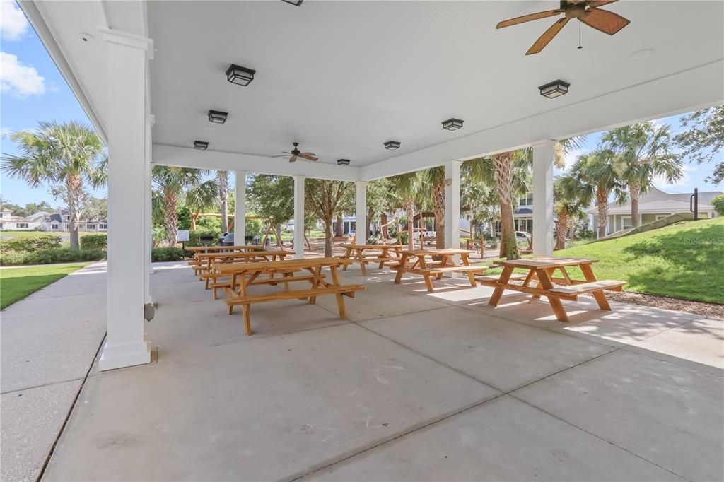 En Venta: $675,000 (3 camas, 2 baños, 1786 Pies cuadrados)